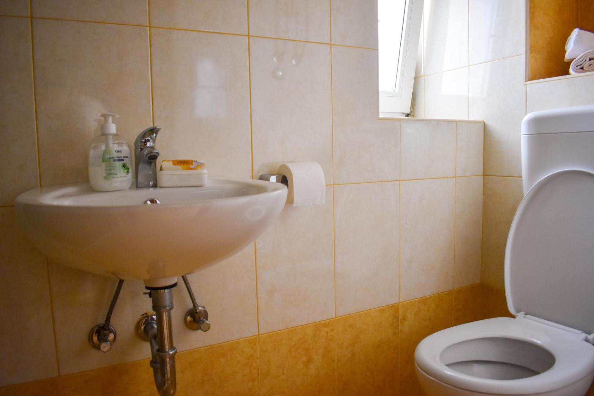 Apartmani Amra Novi Vinodolski Cameră foto